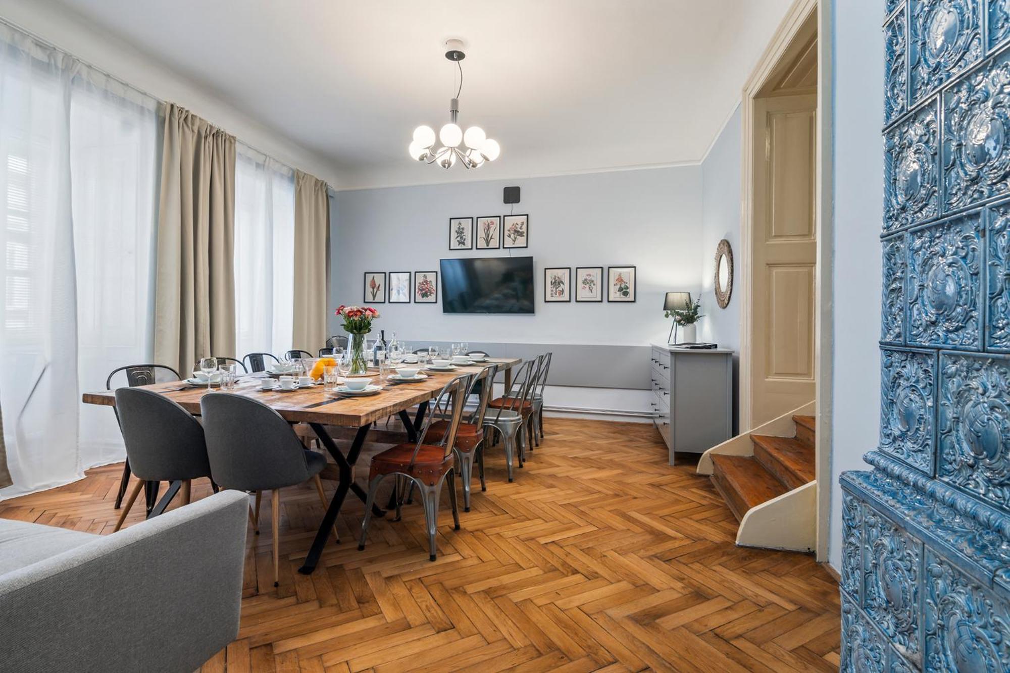 Charles Bridge Historical Apts By Michal&Friends Прага Екстериор снимка